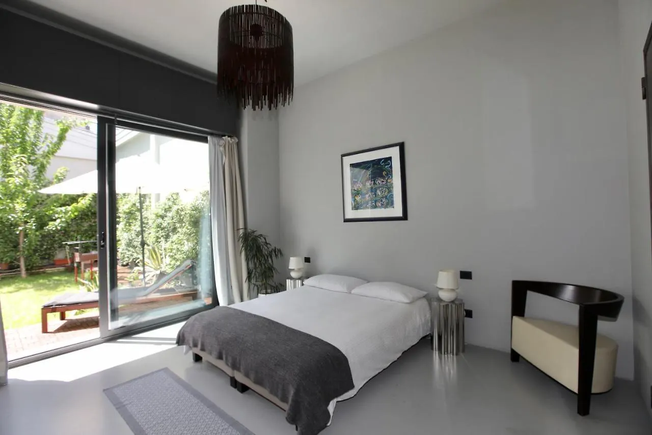 Bed and Breakfast Loft Navigli With Private Garden Milano Bed & Breakfast